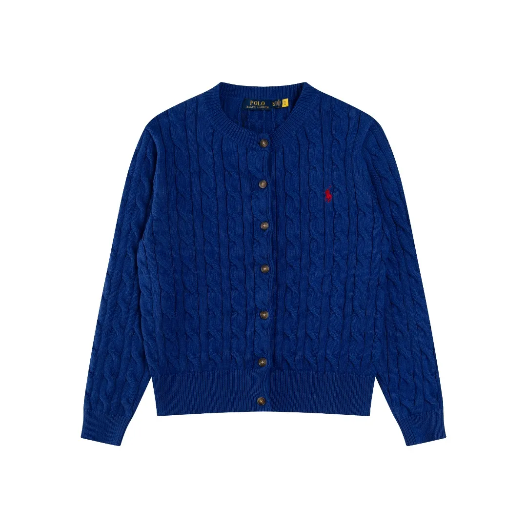 P230 #R93 RALPH LAUREN Ralph Lauren twelve colors classic small label embroidery logo seven-button knitted cable cardigan sweater for women, high-density LOGO embroidery on the chest, original customization of tag accessories. Made of pure cotton yarn, pure cotton is skin-friendly and comfortable, small label war horse embroidered twist button cardigan sweater 🐎 high quality, follow the blogger to learn how to wear it! Let’s buy a Ralph Lauren cable sweater. It’s a super hard-to-find series after it became popular. It’s hard to find one on the official website. It’s simple and practical to wear, with a lazy and loose feel. The thickened fabric has more texture, feels soft and delicate, and has a loose fit. Whether worn alone or layered, you can wear different styles of fashion with just one piece!   Size:
